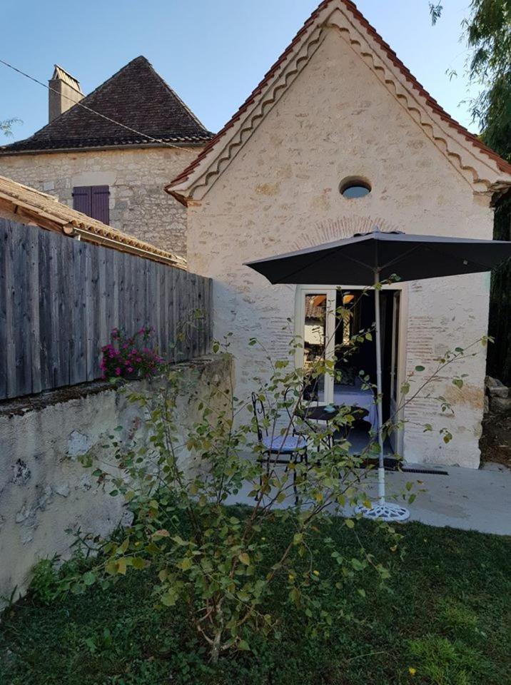 La Maison Bleue Villeréal エクステリア 写真