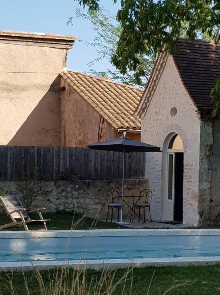 La Maison Bleue Villeréal エクステリア 写真